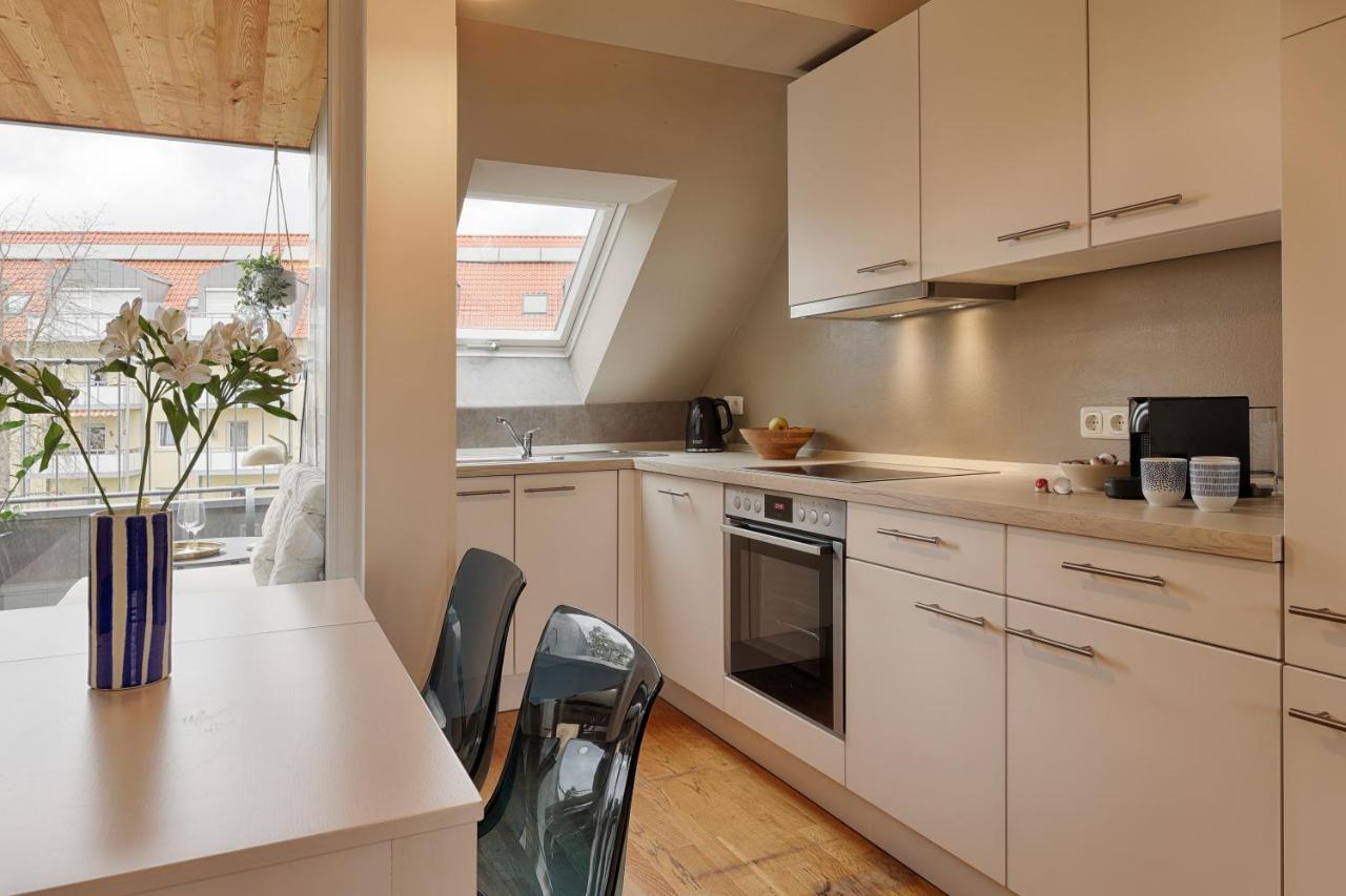 Homiestay City-Apartment, Balkon & Parkplatz Würzburg Esterno foto